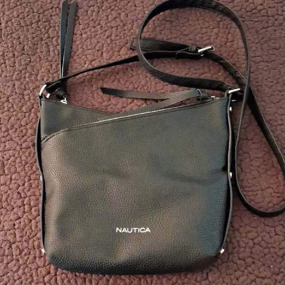 Nautica Sleek Black Crossbody Bag - Picture 1 of 6